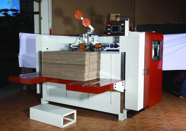 carton stitcher